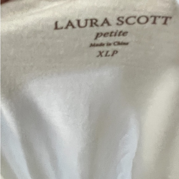 Laura Scott Petite Top - Picture 5 of 6